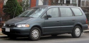 800px-95-96_Honda_Odyssey.jpg