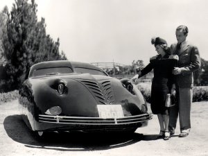 Phantom_Corsair_Six_Passenger_Coupe_1938_05_1.jpg