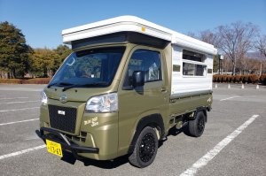 Mystic-Mini-Pop-Bee-Active-Gear-truck-bed-camper_5.jpg