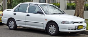 1993-1996_Mitsubishi_Lancer_CC_Executive_sedan_01.jpg