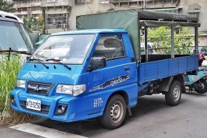 1620px-2013_CMC-Mitsubishi_Delica_L300.jpg