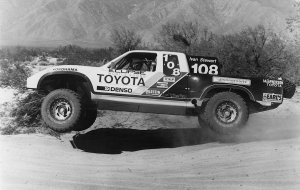 lat-toyota-stewart012.jpeg