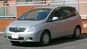 2001_Toyota_Corolla-Spacio_01.jpg