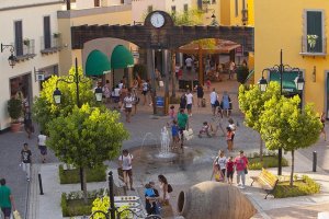cilentooutletvillage-1.jpg