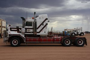 KenworthC500TSideView.jpg