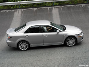 mazda-6-mps-2004-03-s.jpg