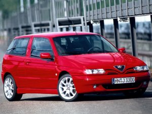 alfaromeo145.jpg