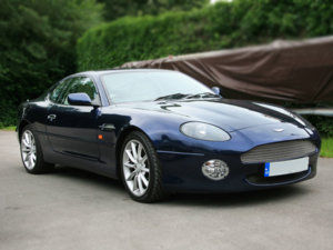 aston-martin-db7.jpg