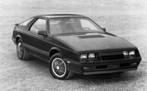 6870070chrysler_laser_xe_85.jpg