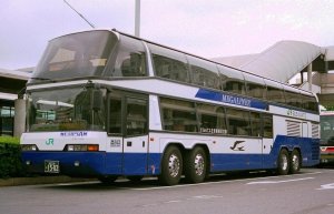 JR-Bus-Megaliner-Tsukuba.jpg