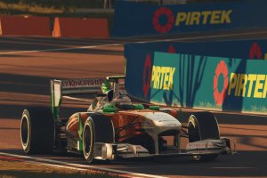 Screenshot_cim_2011_forceindia_rt_bathurst_29-11-124-15-24-31.jpg