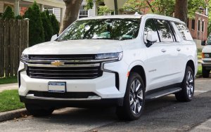2021ChevroletSuburbanLTrear61421.jpg
