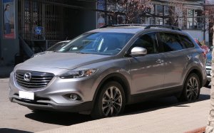 Mazda_CX-9_37_GTX_2016_36249405373.jpg