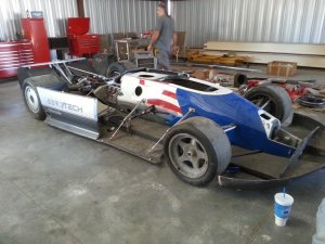 6EAerotech85O-01GaryisassistedbyDarrenDraskovic.jpg