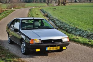 Renault-fuego_front.jpg