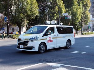 2021_Hakone_Ekiden_Emergency_Car_No3_Granace_FCV_Intelligent_Office.jpg