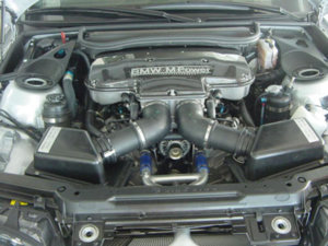 m3gtrstreet01_engine_w800.jpg