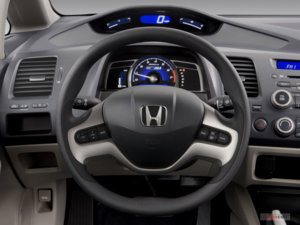 2007_honda_civic_hybrid_steeringwheel.jpg