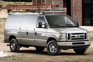 2010_ford_e-series-van_cargo-van_e-150_fq_oem_3_600.jpg