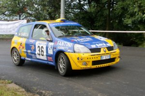 1156-pini racing renault clio rs.jpg