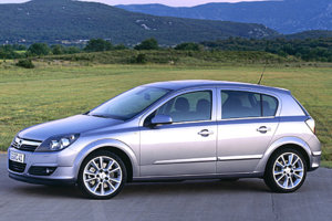 opel-astra-ope_ast_04_2.jpg