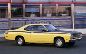 9_musclecars_plymouth350duster.jpg