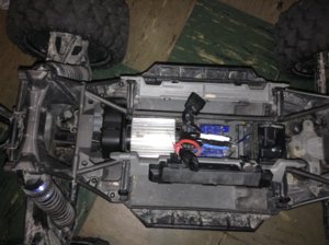 xmaxx 7.jpg