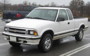 1994-1997_Chevrolet_S-10.jpg