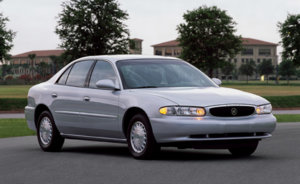 buick_century_manu_2005_03.jpg