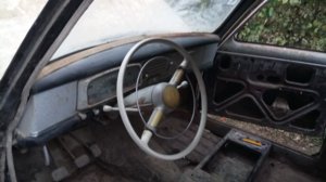403 interieur.jpg