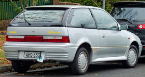 1998-1999_Suzuki_Swift_X-Treme_Cino_3-door_hatchback_(2011-06-15).jpg