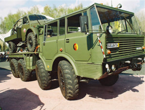 792px-Lkw-tatra-813.jpg