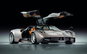 pagani.jpg