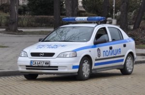 police_opel_2_1.jpg