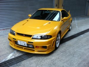 1997_Nissan_Skyline_GT-R_R33_400R_by_Nismo_002_1223.jpg