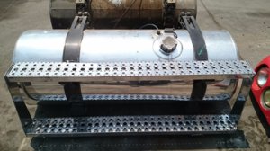 Freightliner-CENTURY-CLASS-Fuel-Tanks-80868225-wwV22EX6oWKv_f.jpg