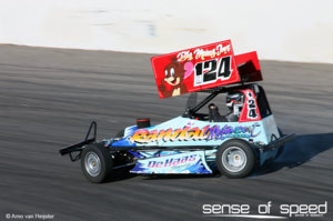 IMG0036-L.jpg