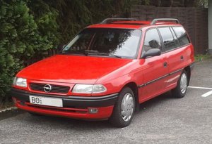 Astra_f_Caravan.jpg
