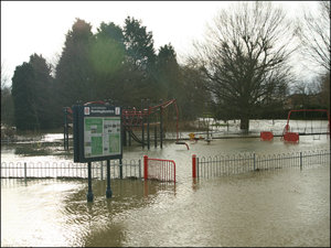 riverside_park_st_netos_440x330.jpg