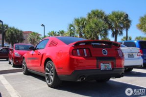 ford-mustang-gt-california-special-2012-c338309032014224101_6.jpg