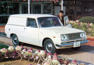 photos_toyota_corona_1965_1_b.jpg