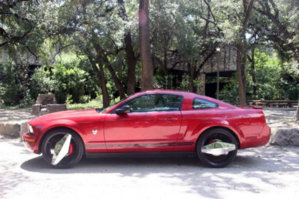 03-ugly-wheels-mustang[1].jpg