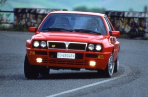 Lancia_Delta_HF_Integrale_Evoluzione_Perex2_503_0.jpg