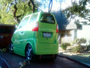lol_car_540x720444.jpg