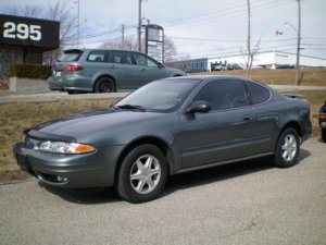 2003%20OLDSMOBILE%20ALERO%20GL%2001[1].jpg