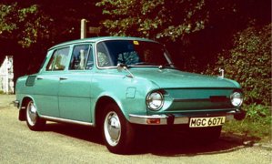 Skoda_S100_Greensted.jpg