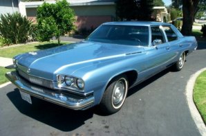 1973 Buick Le Sabre 4-door.jpg