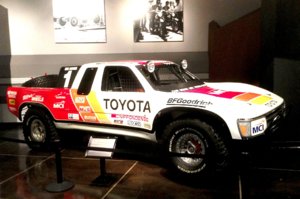 1984-toyota-trophy-truck-ivan-ironman-stewart.jpg