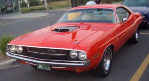 800px-70_Dodge_Challenger_Auto_classique_Bellepros_Vaudreuil-Dorion_11.jpg