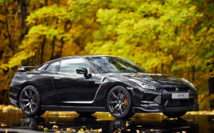 Auto_Nissan_Nissan_GT-R_Black_Edition_026810_.jpg